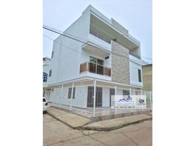 NUEVA Casa PARA ESTRENAR en Venta, Sector El Country, Cartagena, 330 mt2, 6 habitaciones
