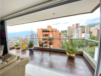 Apartamento en venta en El Poblado, Medellín, 135 mt2, 3 habitaciones