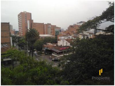 Apartamento en Venta Conquistadores Medellin, 126 mt2, 3 habitaciones