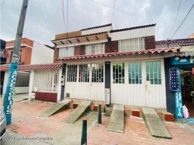 Casa en  Madelena(Bogota) RAH CO: 23-1827, 131 mt2, 5 habitaciones
