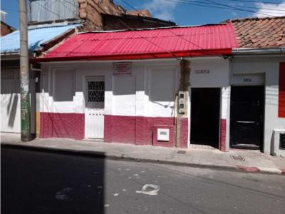 Se vende casa en Bravo Páez, 8 habitaciones