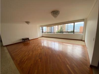 Venta apartamento en Castropol, 234 mt2, 4 habitaciones