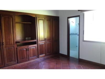 casa campestre en venta en Cerritos, 450 mt2, 3 habitaciones