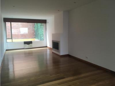 Bogotá - Venta de Apartamento en Altos de Rosales., 132 mt2, 2 habitaciones