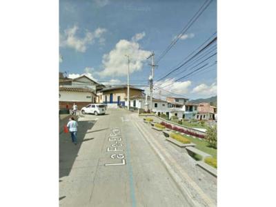 Casa  de 266.66 m2 en El Retiro, Antioquia, 266 mt2