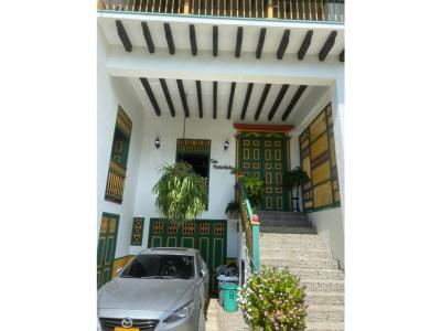 Casa en la Parcelacion Cauca Viejo, 550 mt2, 6 habitaciones